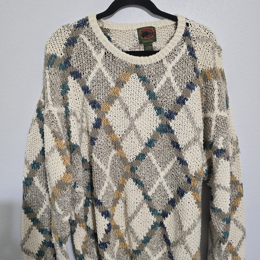 Boston Traders Cream and Gray Argyle Sweater with Blue and Gold Accents